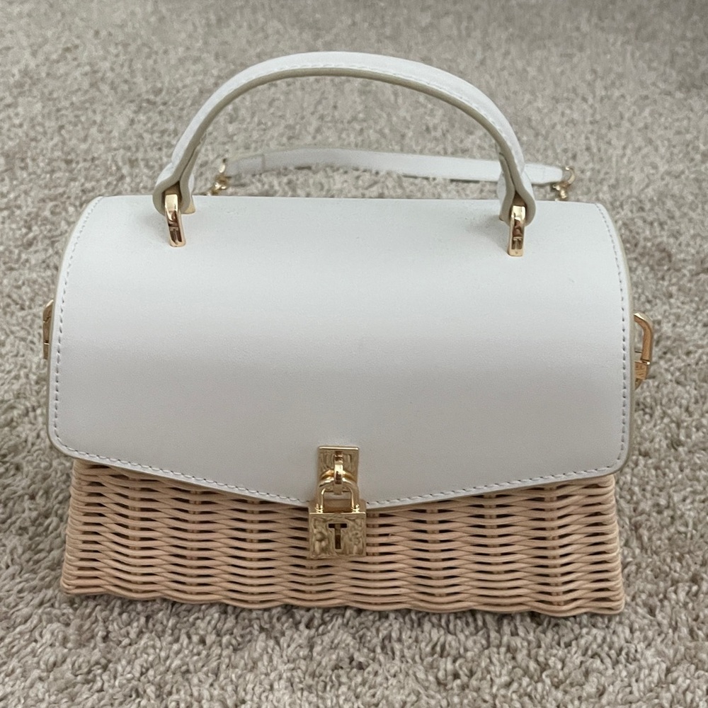 Ted Baker White and Tan Woven Handbag with gold hardware. - Picture 3 of 10
